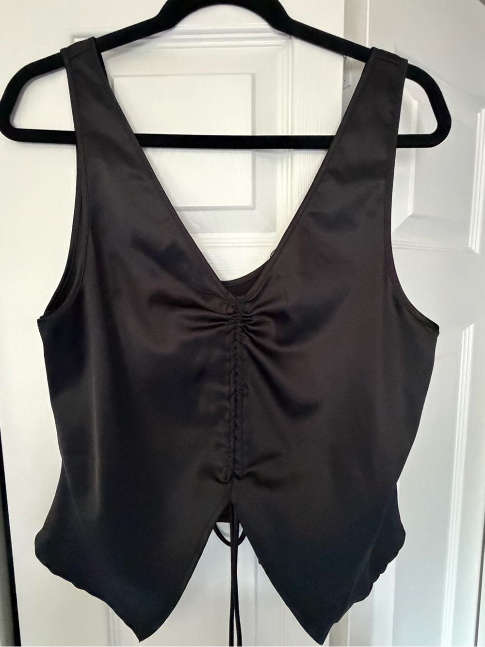 Womens Black Ruched V-Neck Tank Top